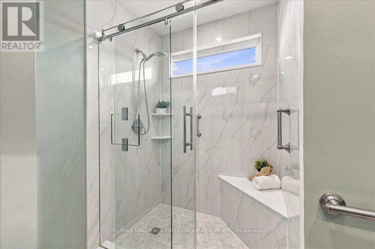 809 Bem Avenue, Pickering, Ontario  L1W 1X2 - Photo 23 - E13881632