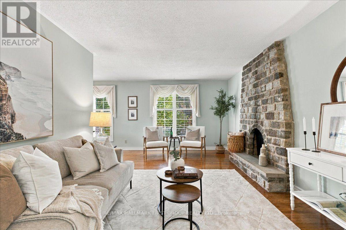 809 Bem Avenue, Pickering, Ontario  L1W 1X2 - Photo 4 - E13881632