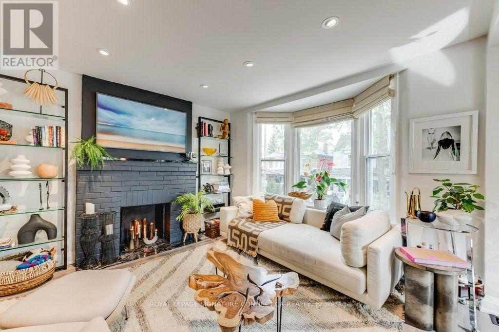 6 Wheeler Avenue, Toronto, Ontario  M4L 3V2 - Photo 6 - E13881736