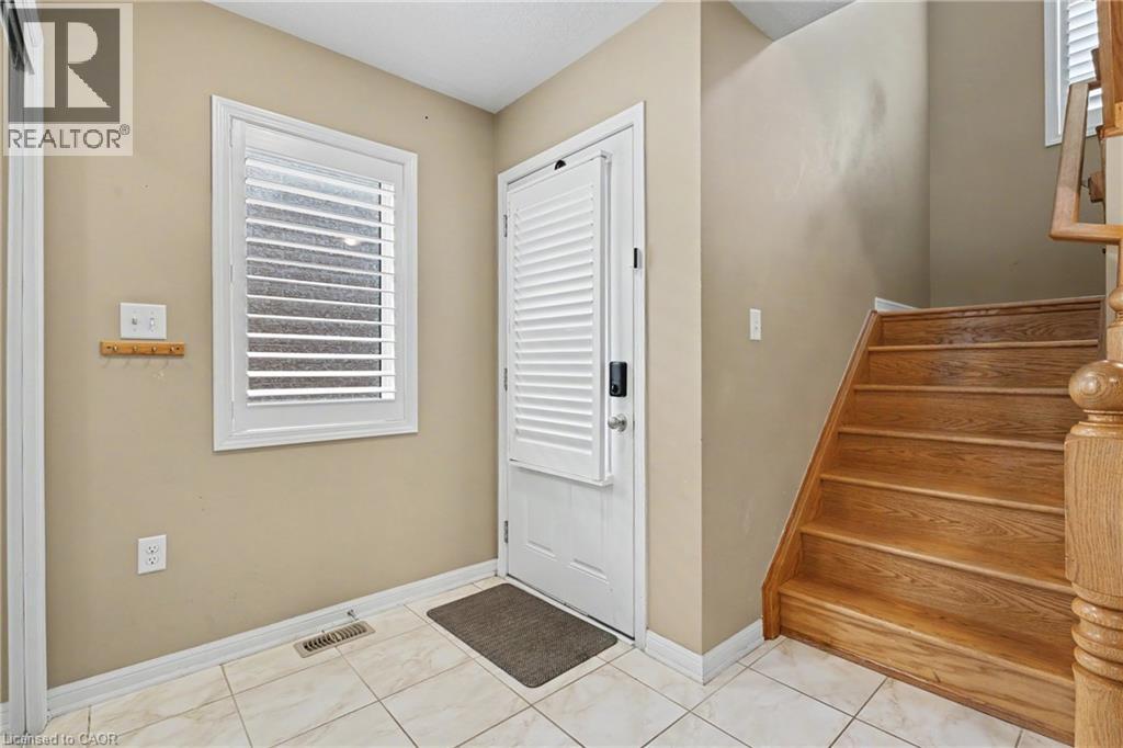 418 Kitty Murray Lane, Ancaster, Ontario  L9K 0E2 - Photo 4 - 40869897
