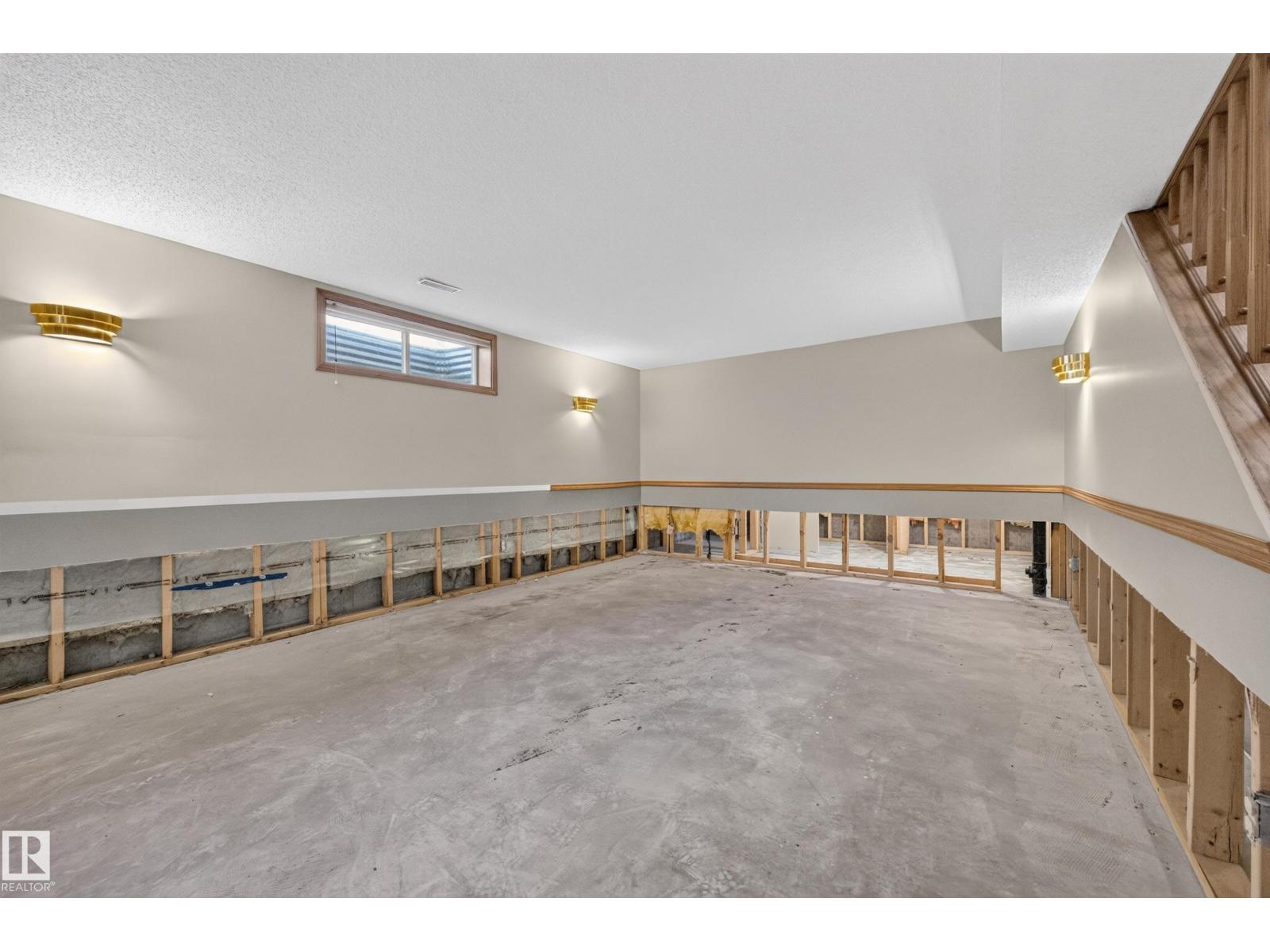 19403 Fort Rd NE