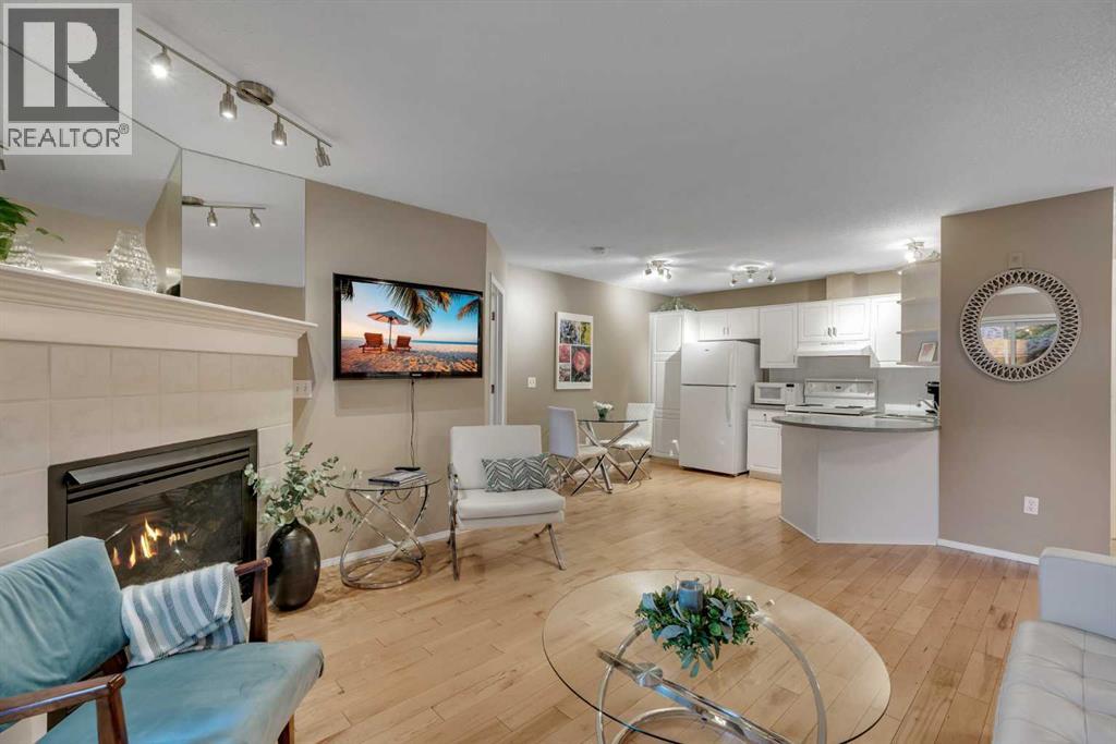 215, 10 Sierra Morena Mews SW, Calgary, Alberta  T3H 3K5 - Photo 18 - A2350425