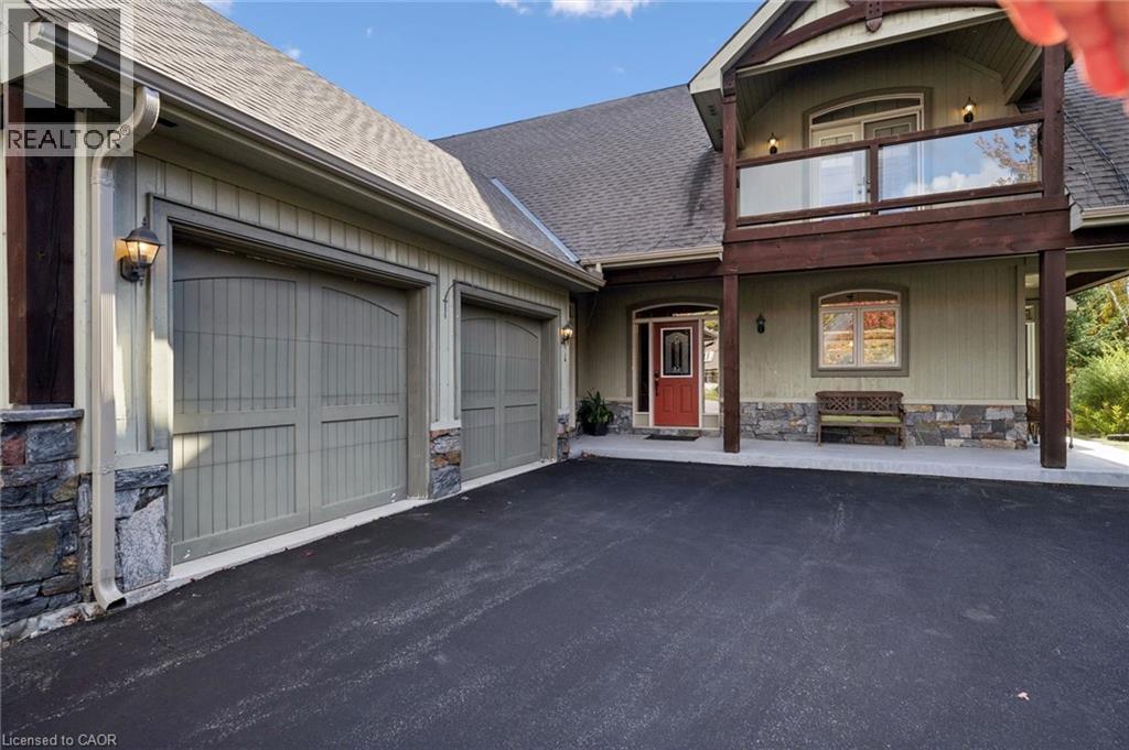 15 Breakwater Court, Gravenhurst, Ontario  P1P 0A1 - Photo 3 - 40870370