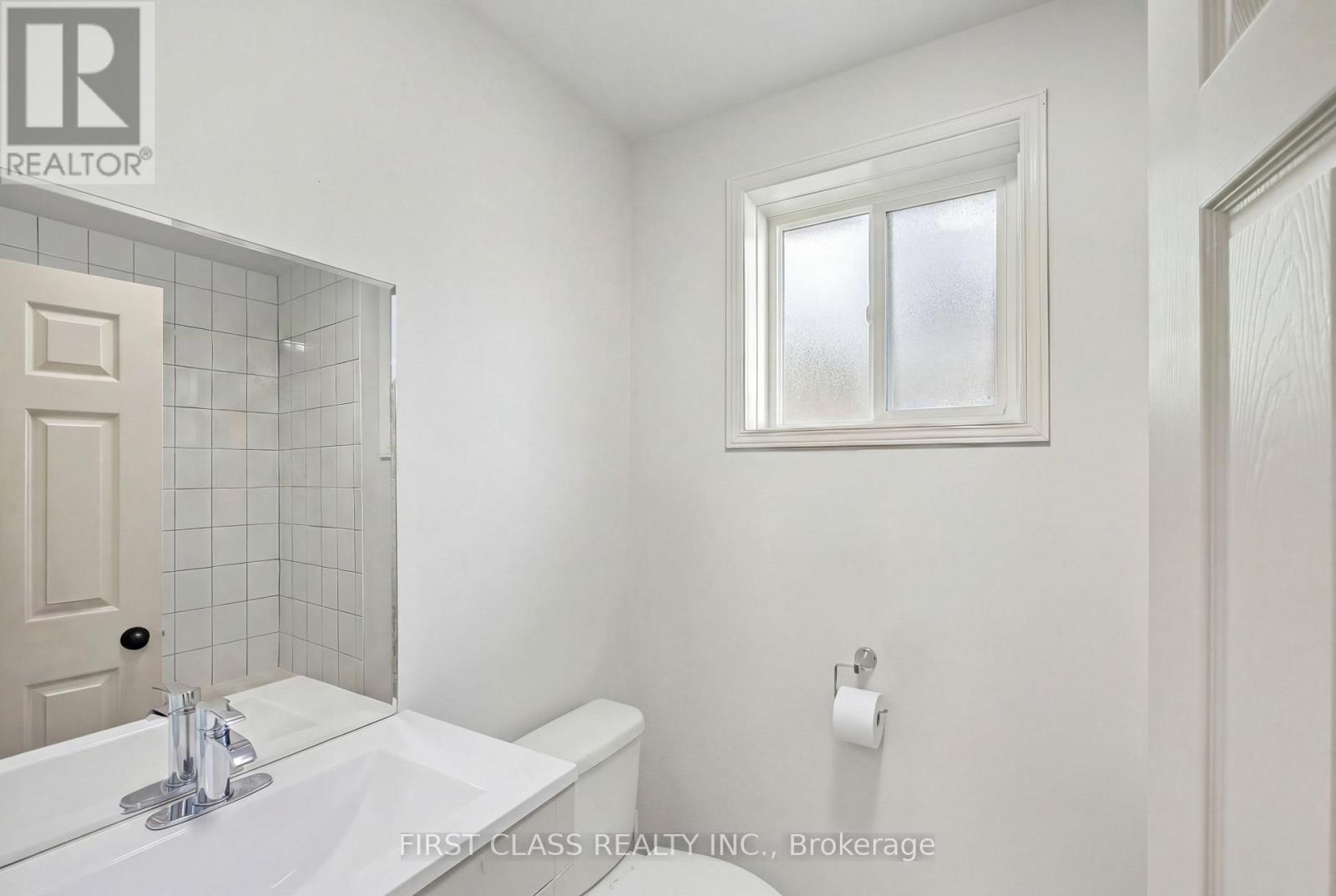 20173 Bathurst Street, East Gwillimbury, Ontario  L9N 1N3 - Photo 9 - N13881522