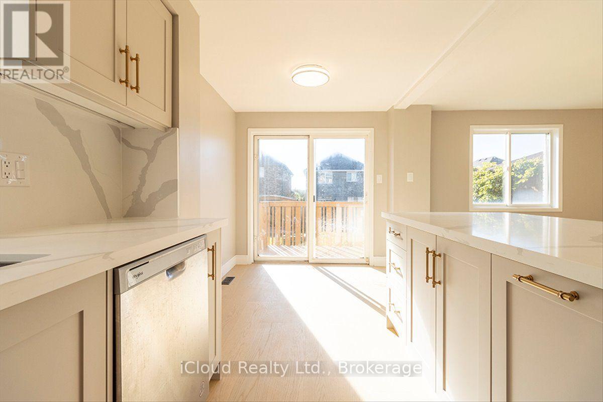 184 Madelaine Drive, Barrie, Ontario  L4N 0S7 - Photo 17 - S13881546