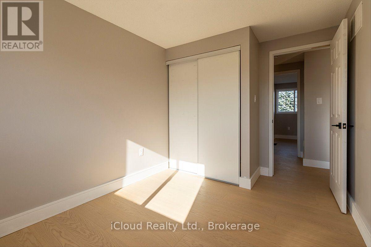 184 Madelaine Drive, Barrie, Ontario  L4N 0S7 - Photo 40 - S13881546