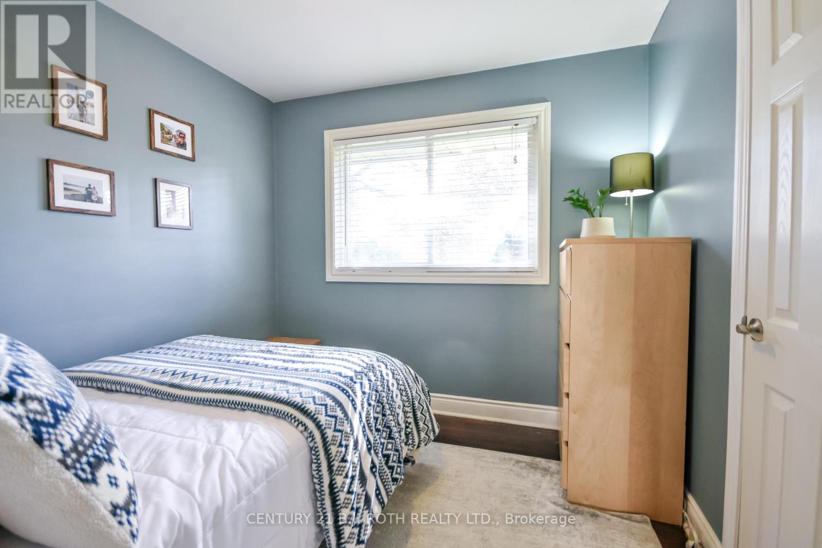 74 Rose Street, Barrie, Ontario  L4M 2T2 - Photo 13 - S13881686