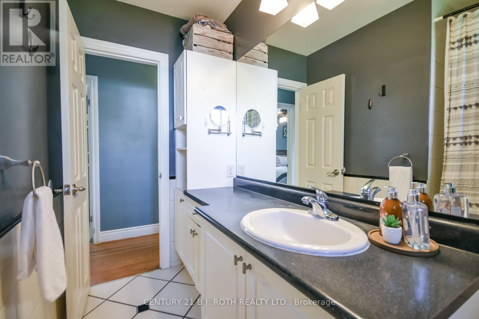 74 Rose Street, Barrie, Ontario  L4M 2T2 - Photo 20 - S13881686