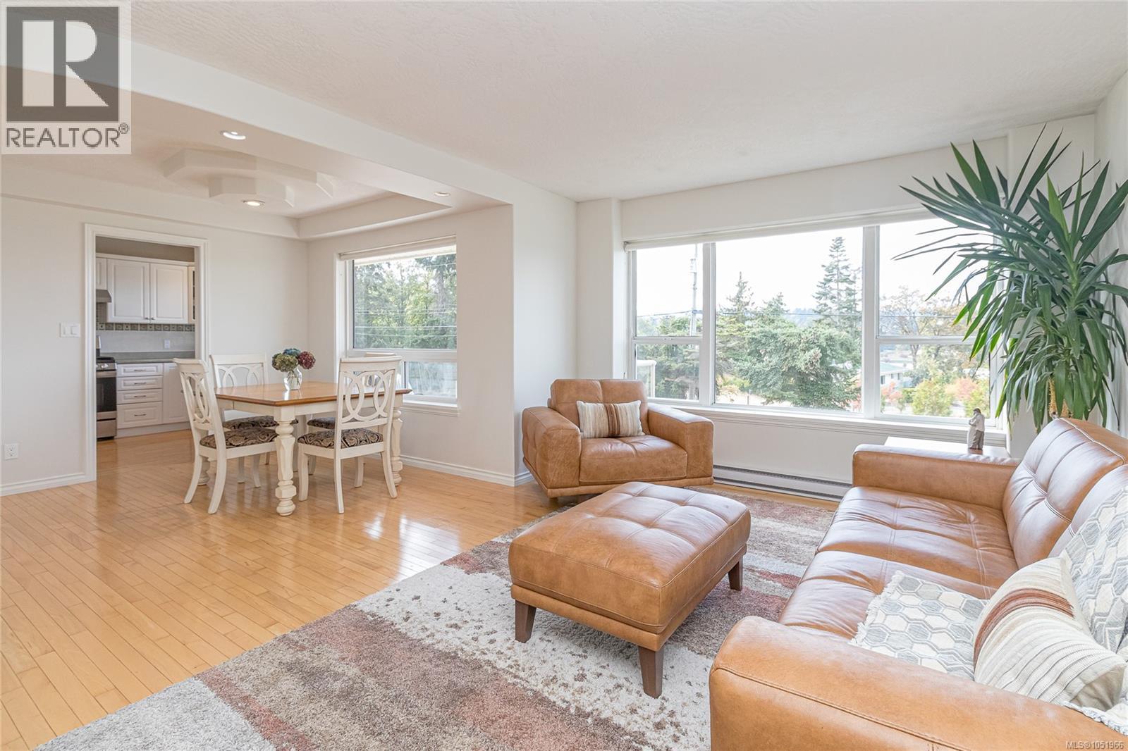 6309 Central Saanich Rd
