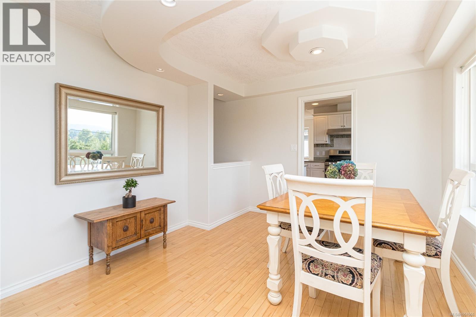 6309 Central Saanich Rd