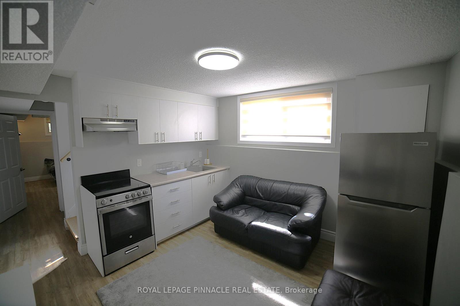 Basement - 2888 Glace Bay Road, Mississauga, Ontario  L5N 2K1 - Photo 3 - W13881474