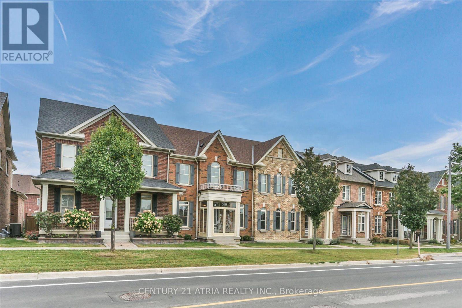 35 Russell Dawson Road, Markham, Ontario  L6C 0G7 - Photo 2 - N13841720