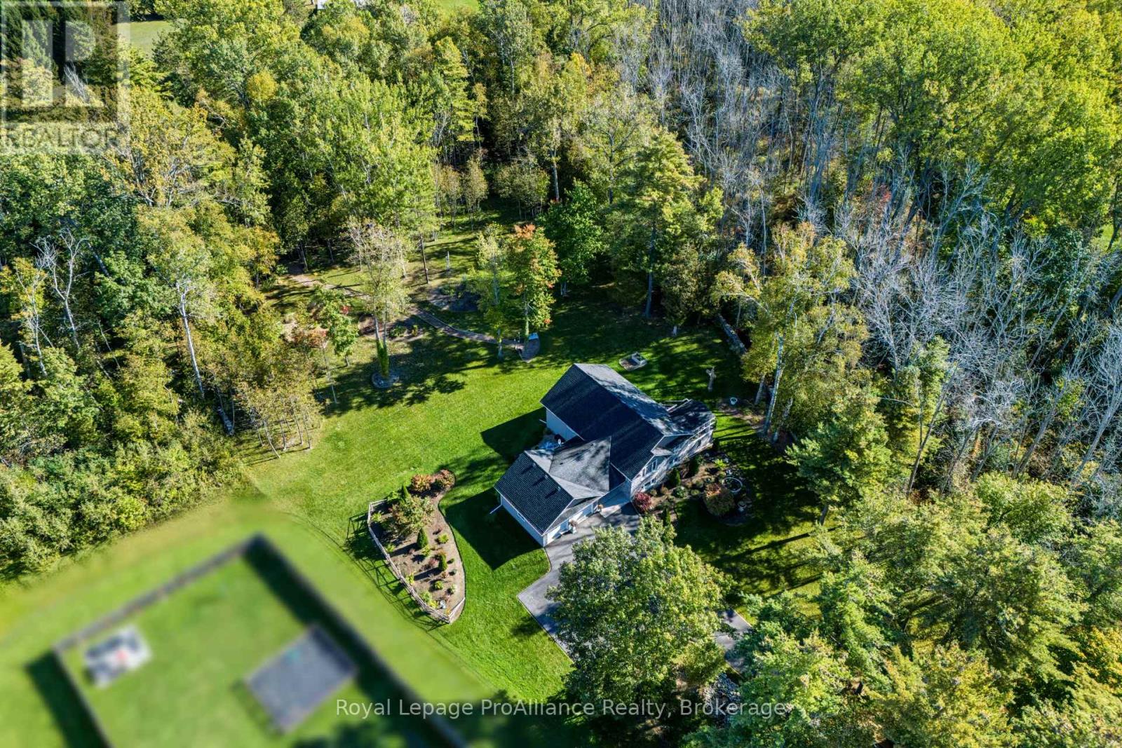 21502 Loyalist Parkway (Highway 33) Parkway, Prince Edward County, Ontario  K0K 1L0 - Photo 46 - X13872100