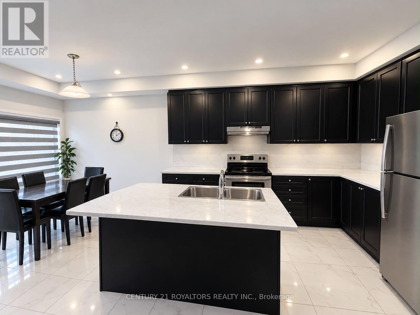 165 Huntingford Trail, Woodstock, Ontario  N4T 0M3 - Photo 5 - X13881470