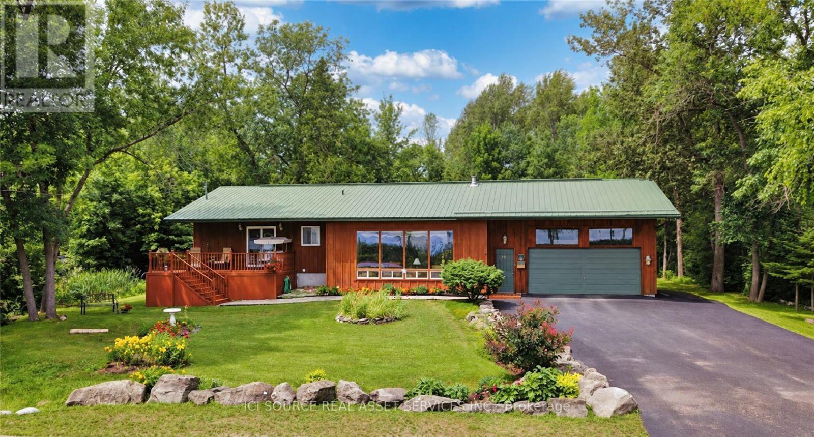 117 FRONT STREET W, Kawartha Lakes, Ontario