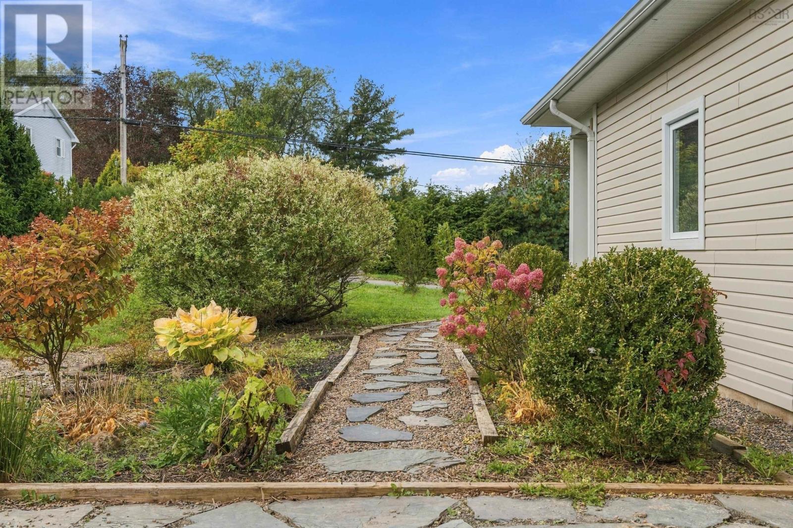 23 Grandview Drive, Wolfville, Nova Scotia  B4P 1W7 - Photo 49 - 202625489