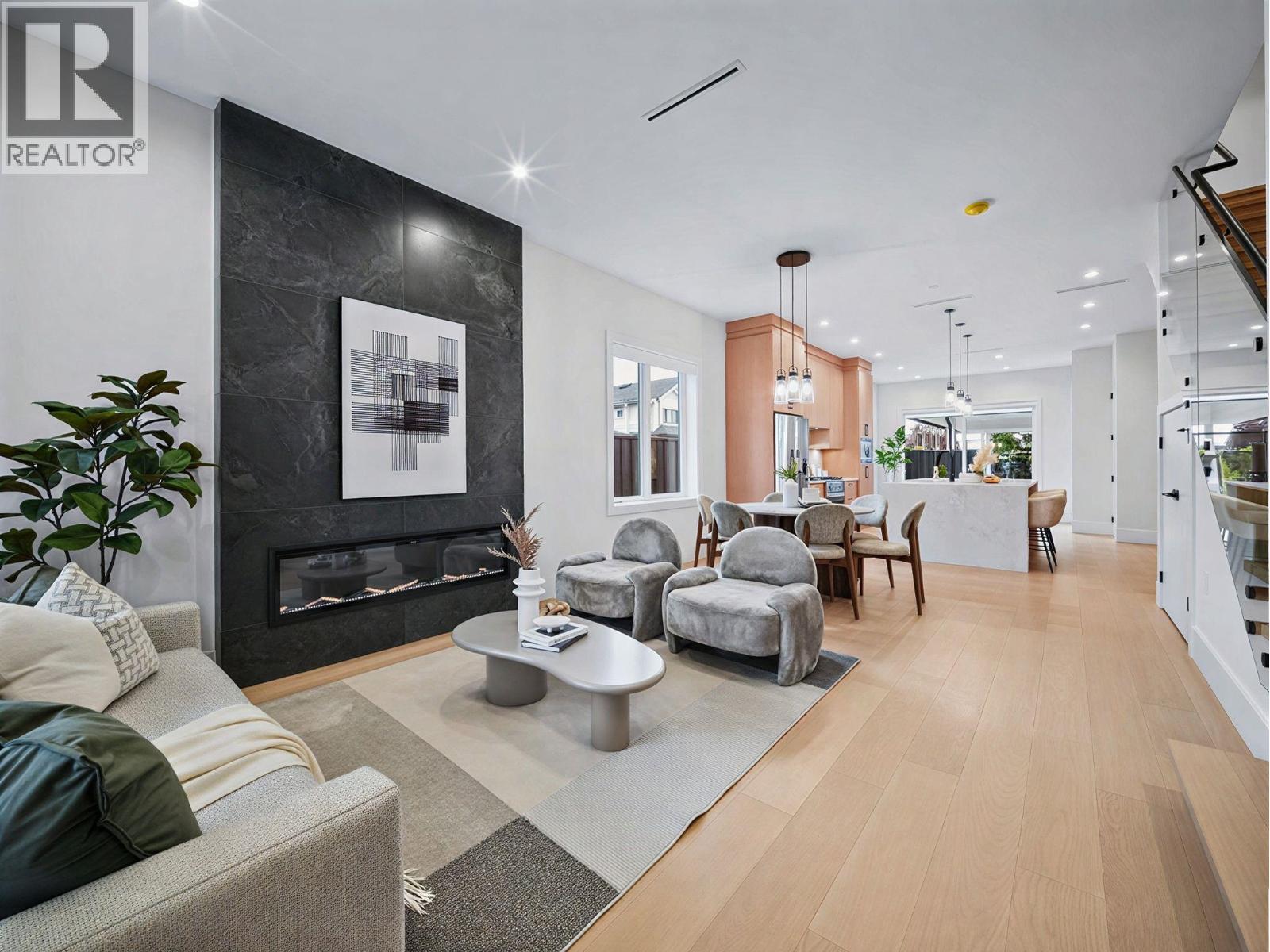 2 6991 Kerr Street, Vancouver, British Columbia  V5X 2B3 - Photo 5 - R3174026