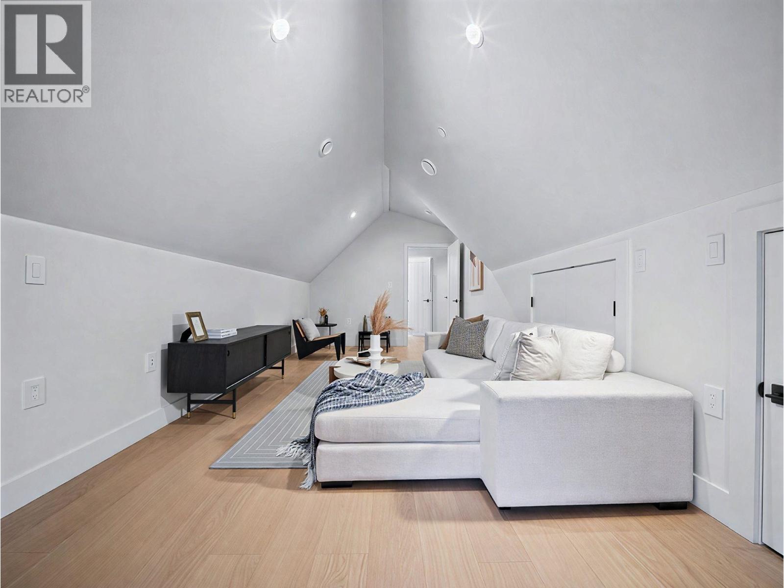 2 6991 Kerr Street, Vancouver, British Columbia  V5X 2B3 - Photo 25 - R3174026