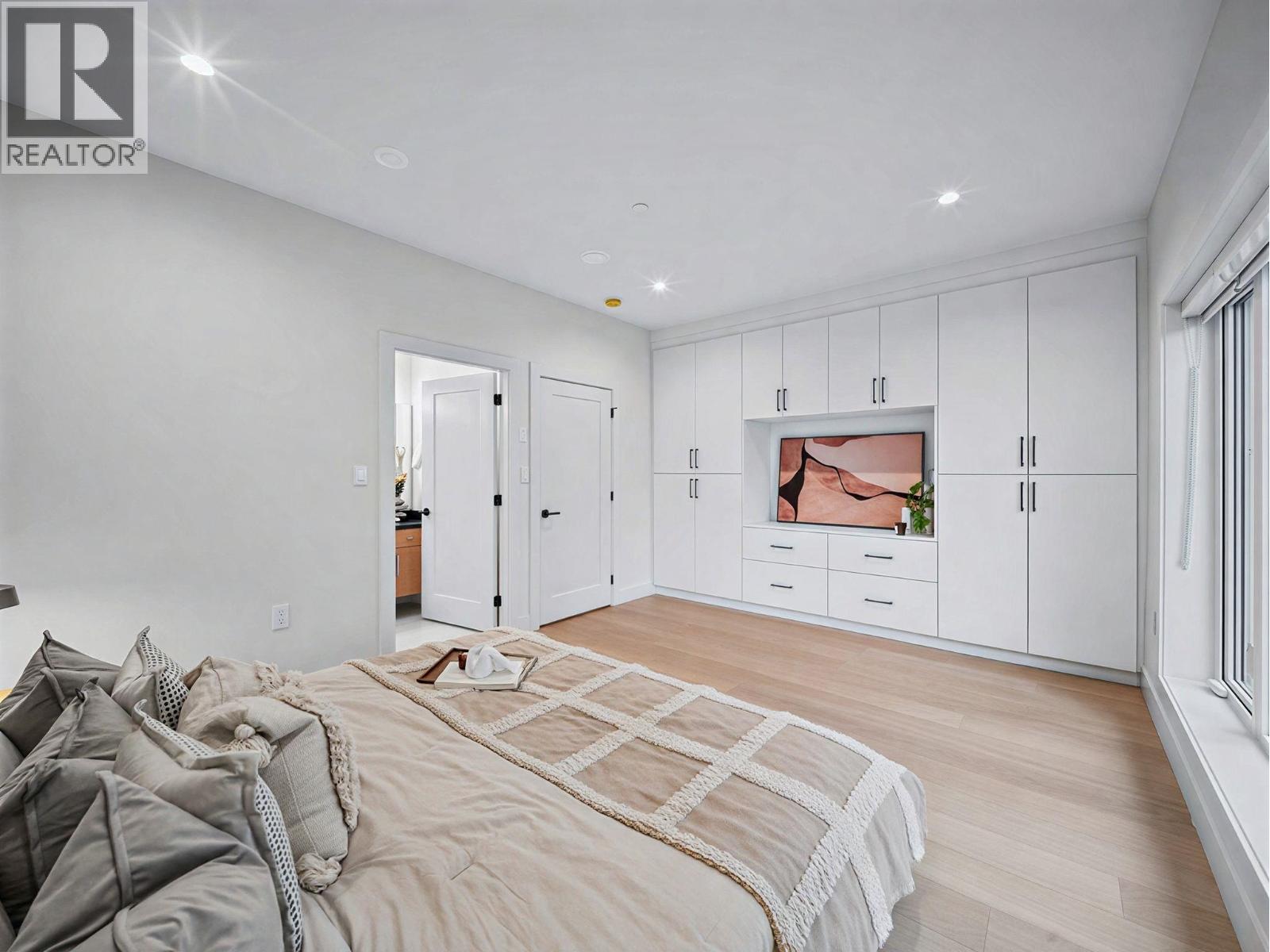 2 6991 Kerr Street, Vancouver, British Columbia  V5X 2B3 - Photo 18 - R3174026
