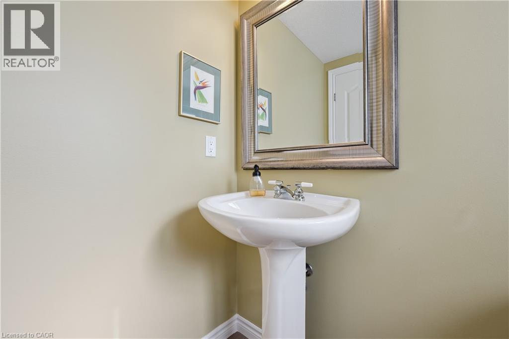 258 Dearborn Boulevard, Waterloo, Ontario  N2J 4Y6 - Photo 15 - 40868847
