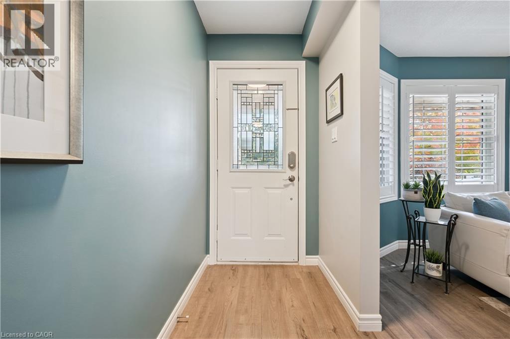 258 Dearborn Boulevard, Waterloo, Ontario  N2J 4Y6 - Photo 3 - 40868847