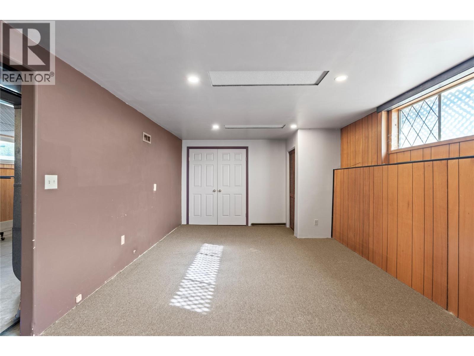 5789 Rimer Road, Vernon, British Columbia  V1B 3L3 - Photo 27 - 10402846