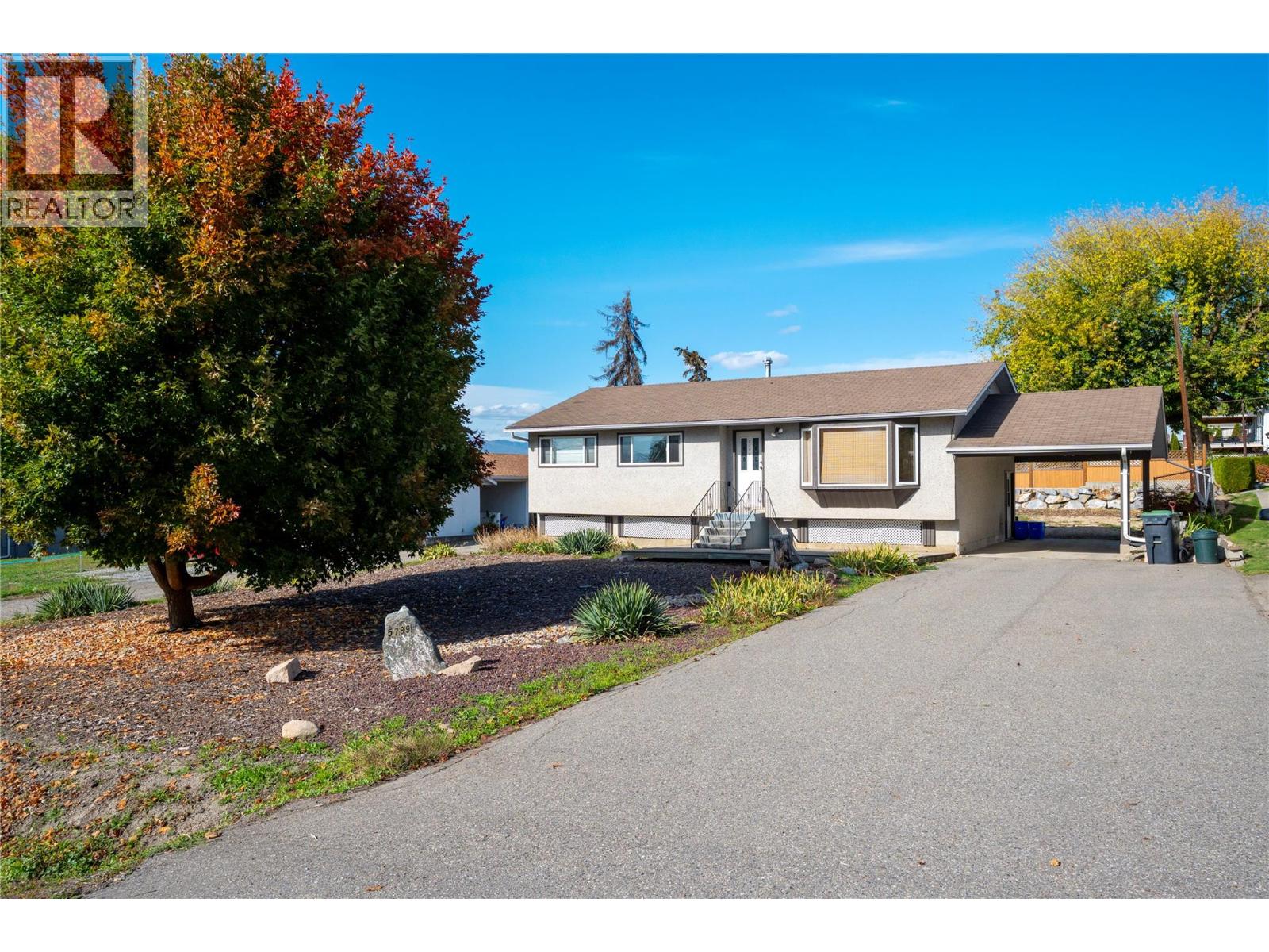 5789 Rimer Road, Vernon, British Columbia  V1B 3L3 - Photo 3 - 10402846