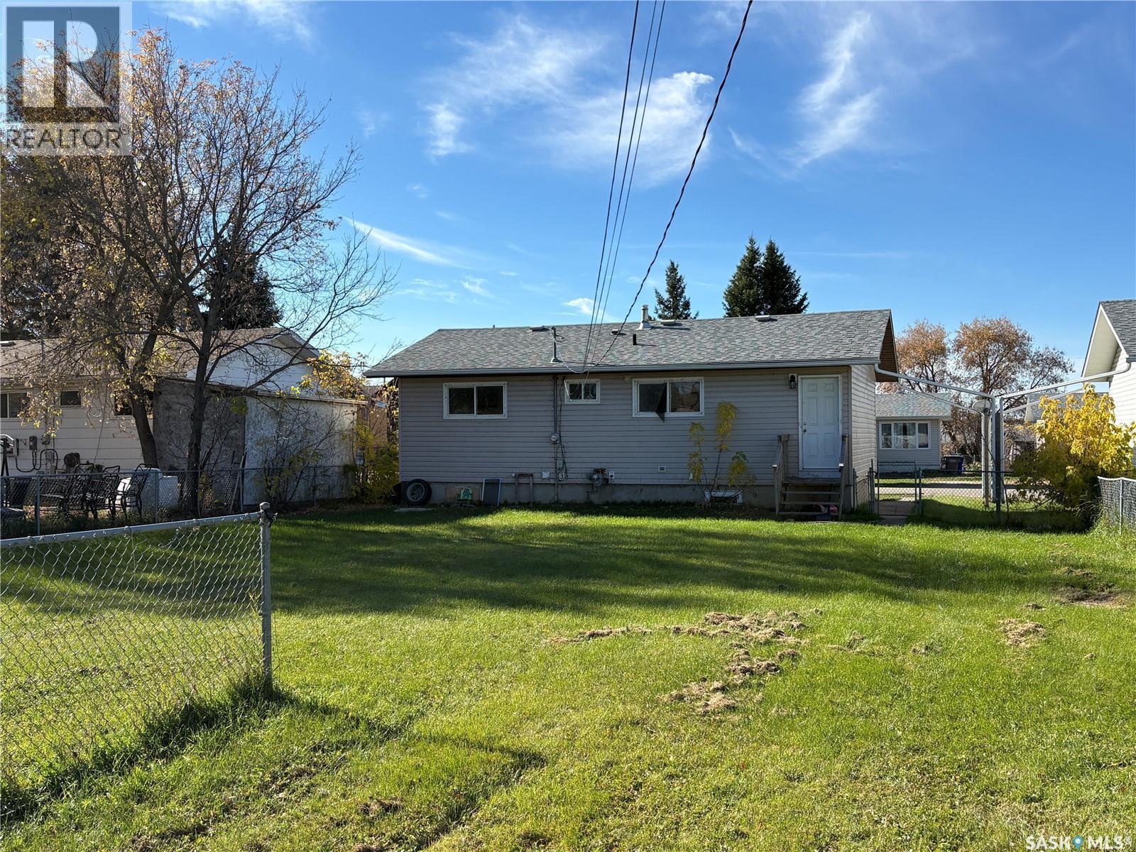 205 6th Avenue N, Big River, Saskatchewan  S0J 0E0 - Photo 19 - SK050808