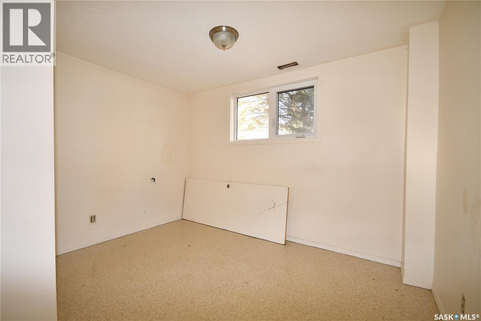 811 Main Street, Big River, Saskatchewan  S0J 0E0 - Photo 18 - SK050796
