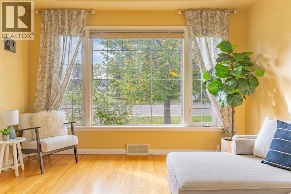 266 Prospect Drive SW