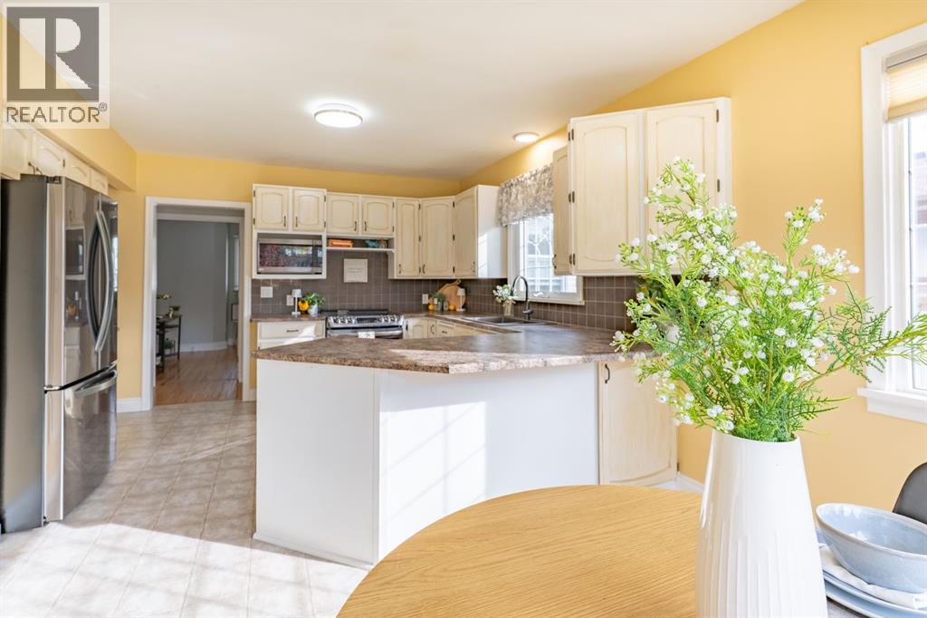 266 Prospect Drive SW