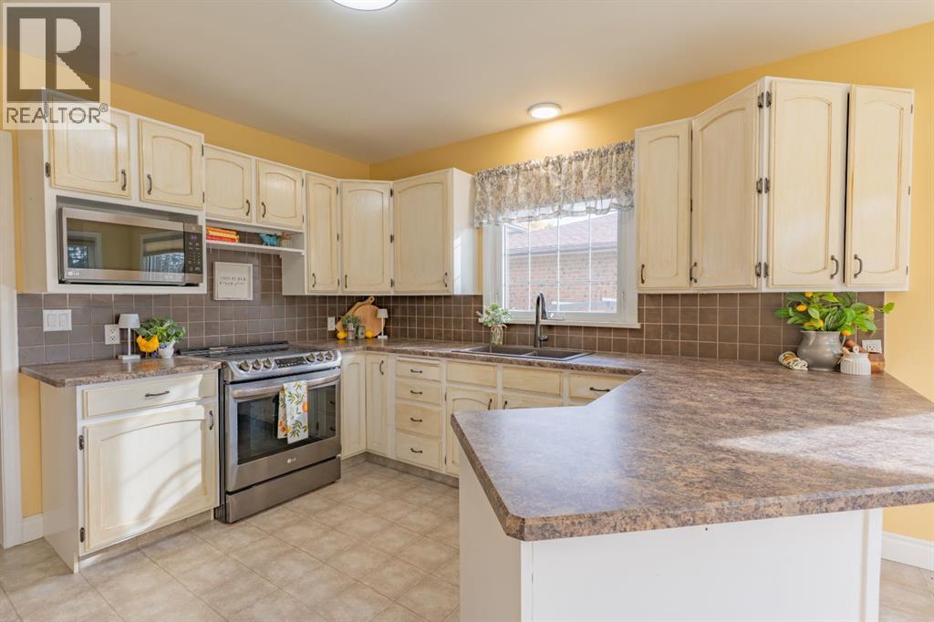 266 Prospect Drive SW