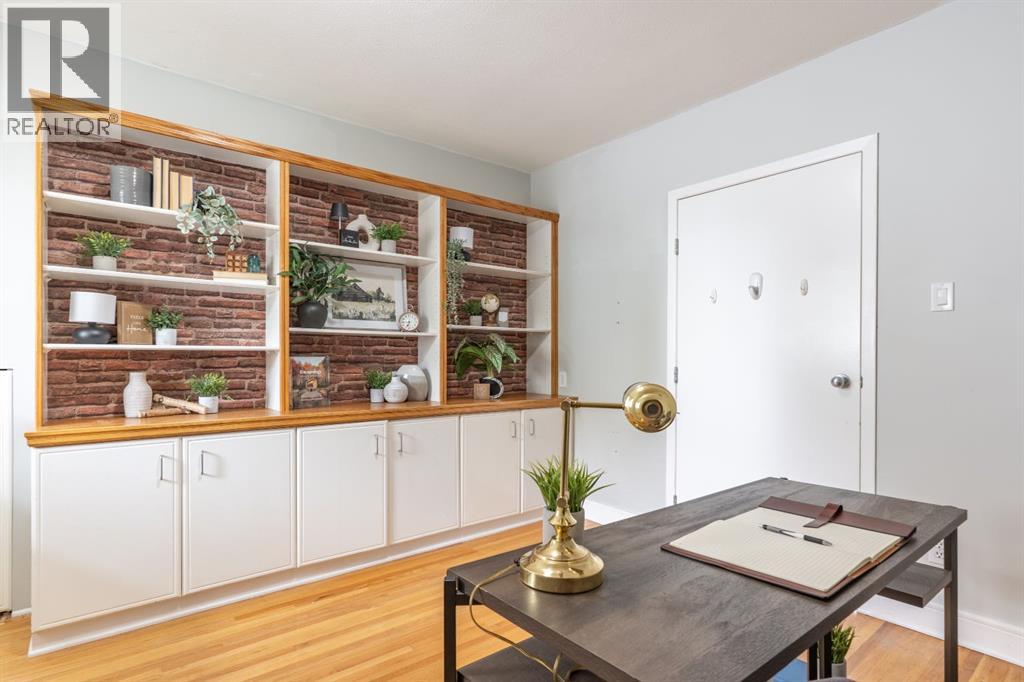 266 Prospect Drive SW