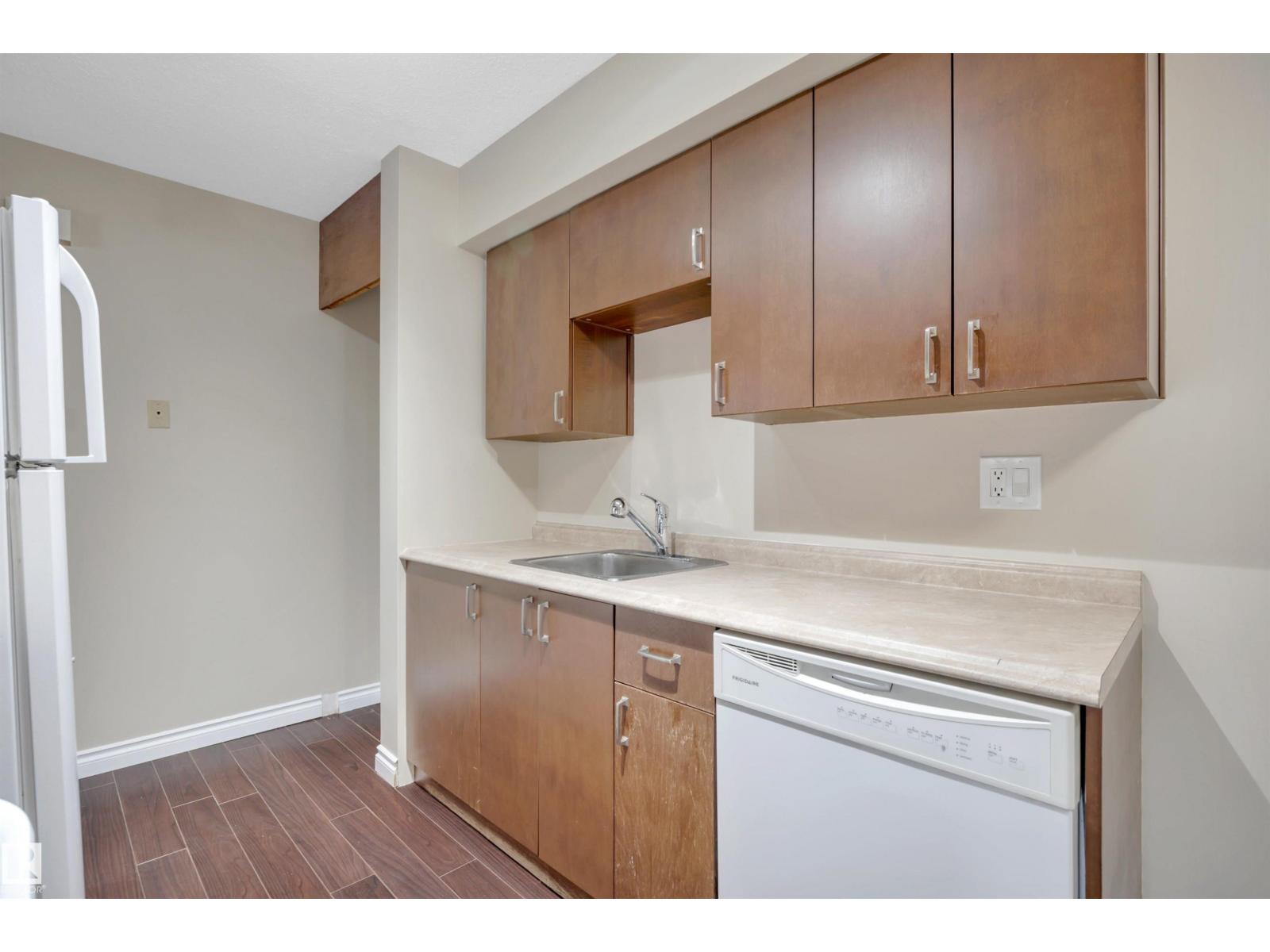 #8 14130 80 St Nw, Edmonton, Alberta  T5C 1L6 - Photo 9 - E4512481