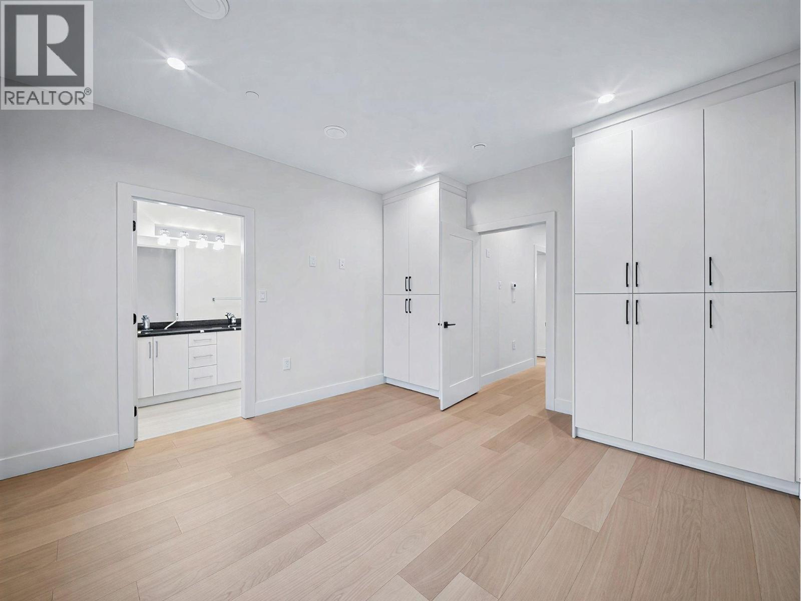 2 6989 Kerr Street, Vancouver, British Columbia  V5X 2B3 - Photo 7 - R3174033