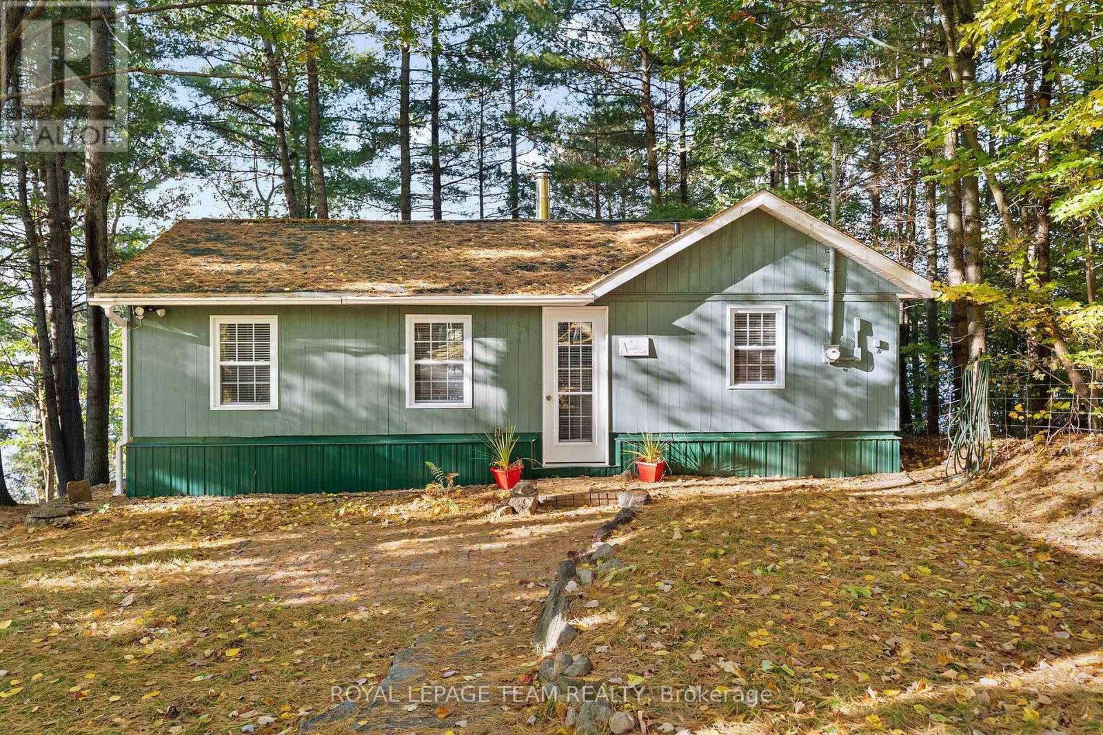 1221 Tramore Road, North Algona Wilberforce, Ontario K0J 1X0 - Photo 2 - X13881860