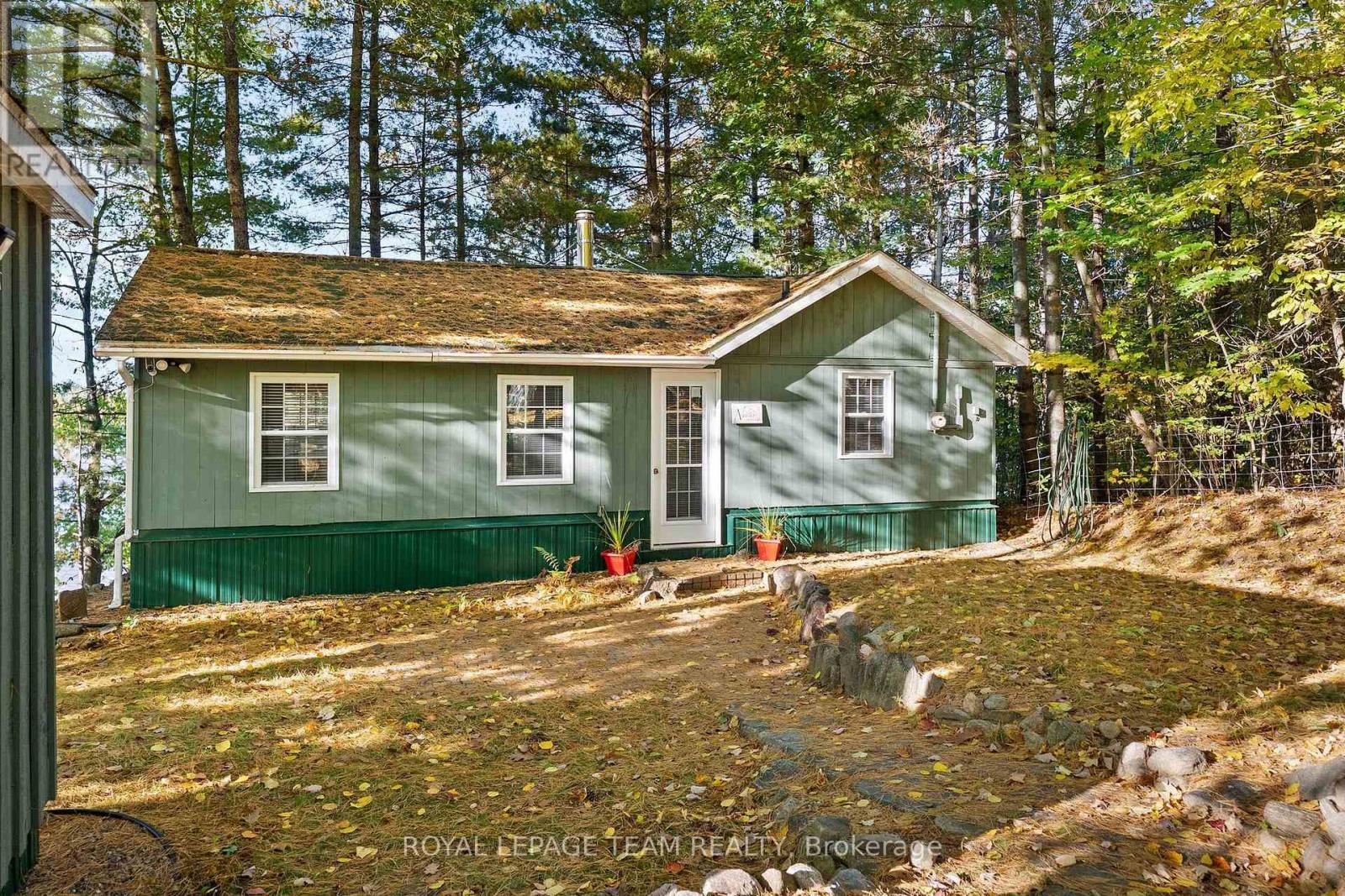 1221 Tramore Road, North Algona Wilberforce, Ontario K0J 1X0 - Photo 3 - X13881860