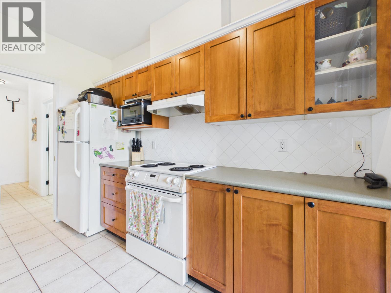 1003 6837 Station Hill Drive, Burnaby, British Columbia  V3N 5B7 - Photo 13 - R3172743