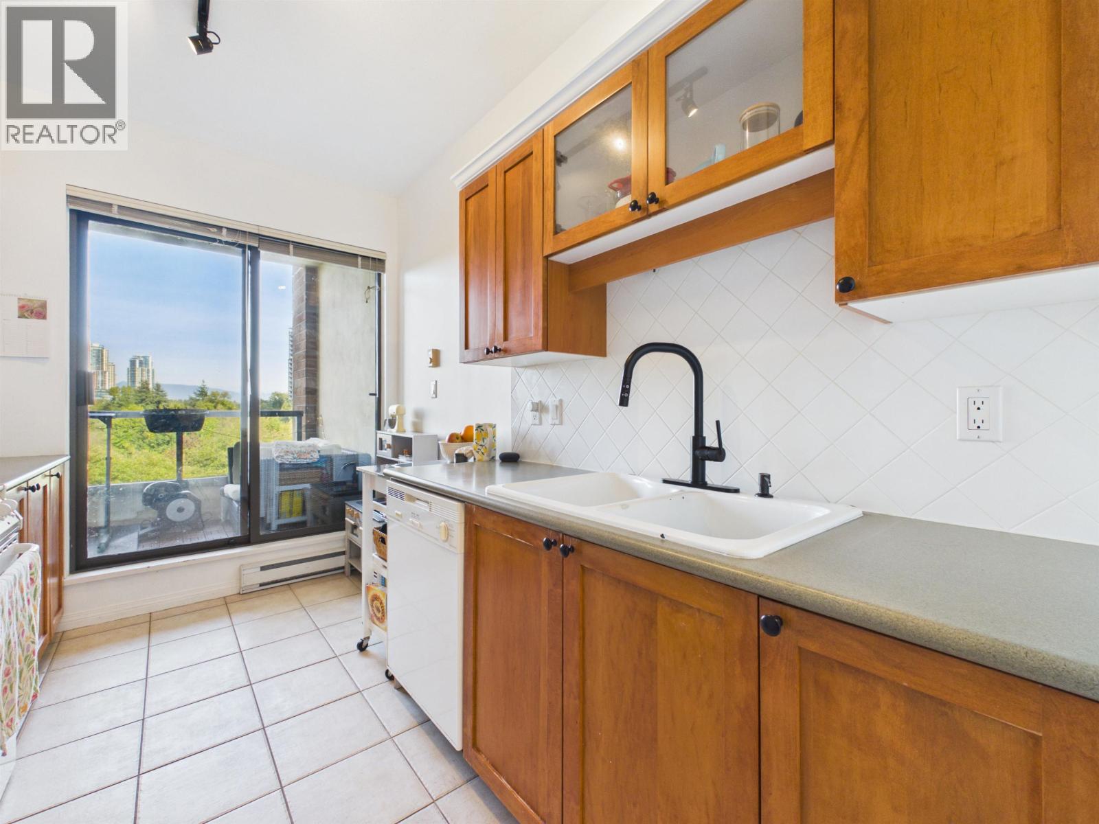 1003 6837 Station Hill Drive, Burnaby, British Columbia  V3N 5B7 - Photo 16 - R3172743