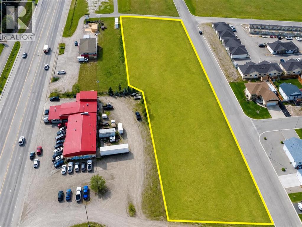 5421 2nd Street E, Claresholm, Alberta