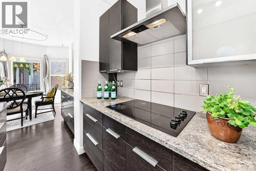 25 Discovery Ridge Hill SW, Calgary, Alberta  T3H 5G4 - Photo 12 - A2351539