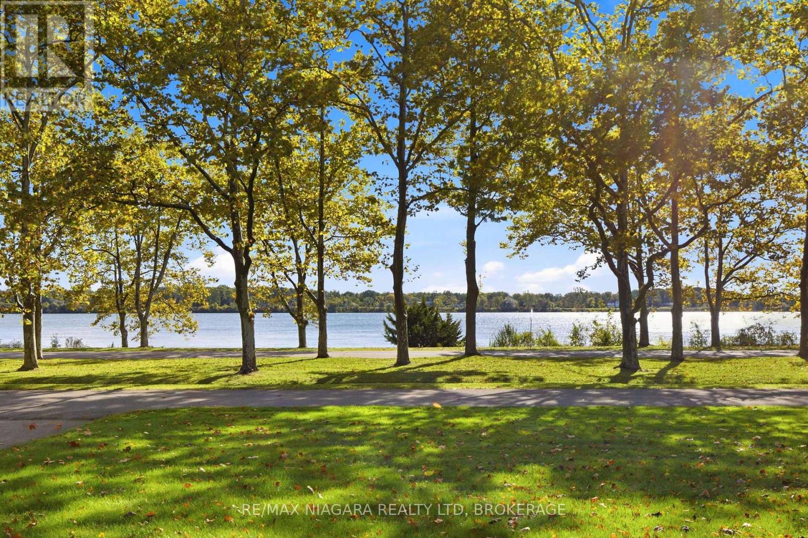 9985 Niagara River Parkway, Niagara Falls, Ontario  L2G 0P1 - Photo 3 - X13881802