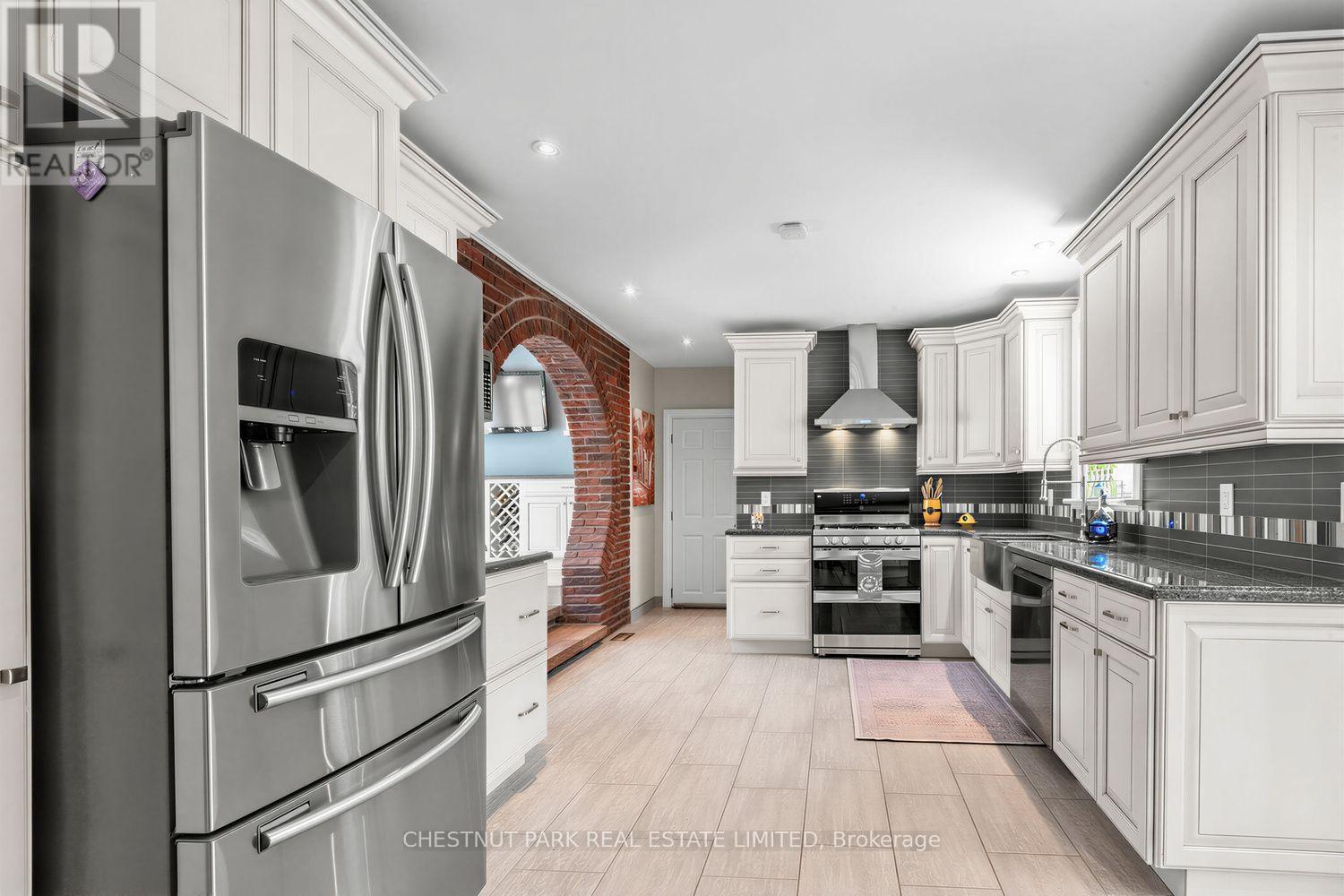 1783 Track Street, Pickering, Ontario  L1Y 1B8 - Photo 25 - E13593276