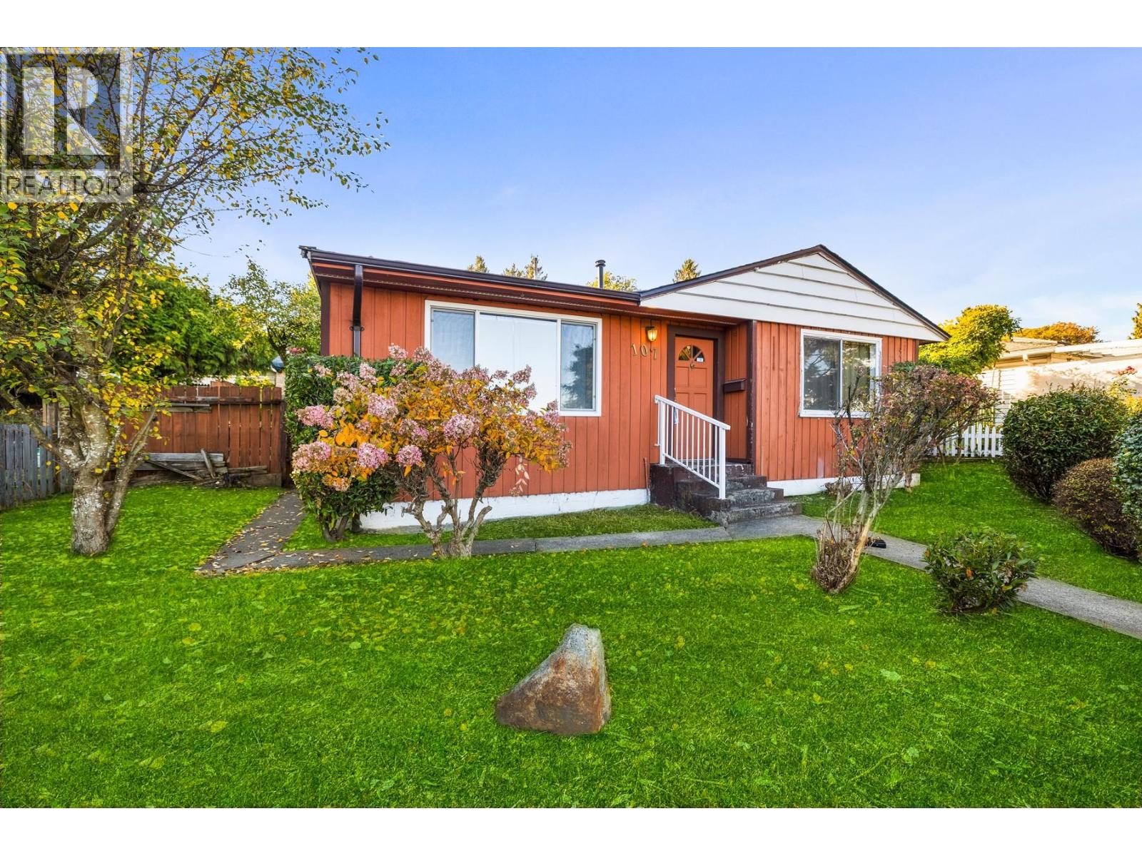 107 SAPPER STREET, new westminster, British Columbia