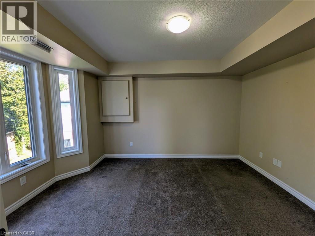 225 Riddell Street Unit# 33, Woodstock, Ontario  N4S 6N2 - Photo 9 - 40870081