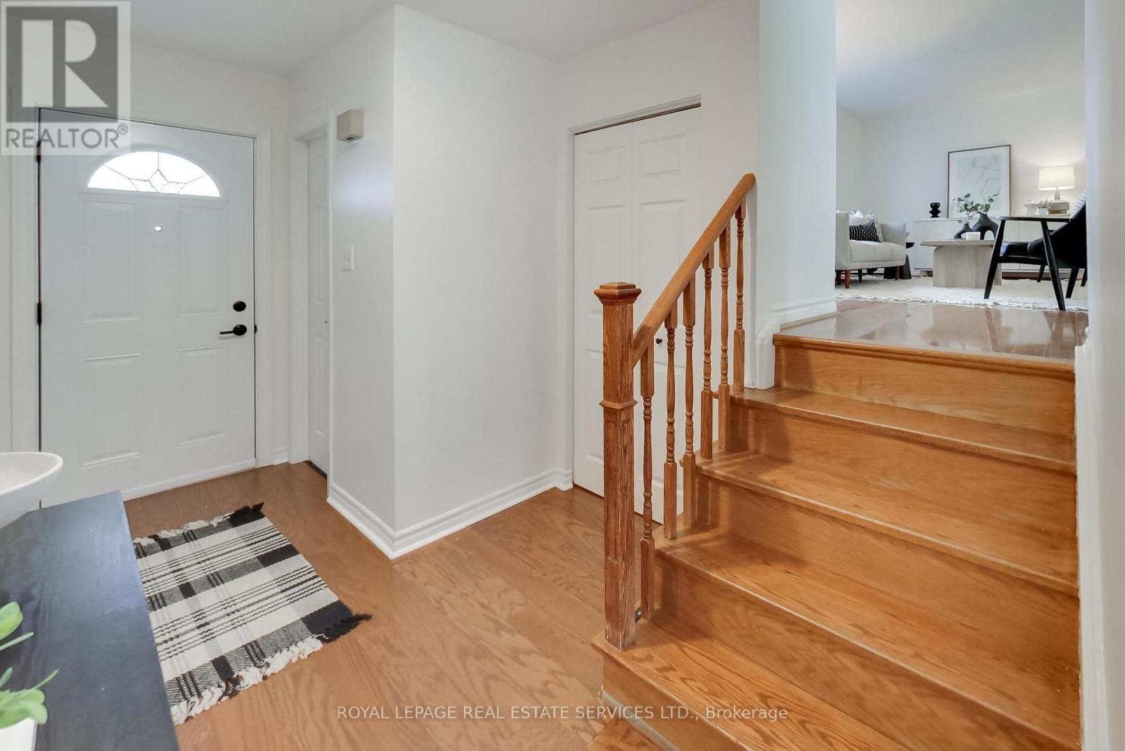 151 Cliffwood Road, Toronto, Ontario  M2H 2E3 - Photo 4 - C13881804