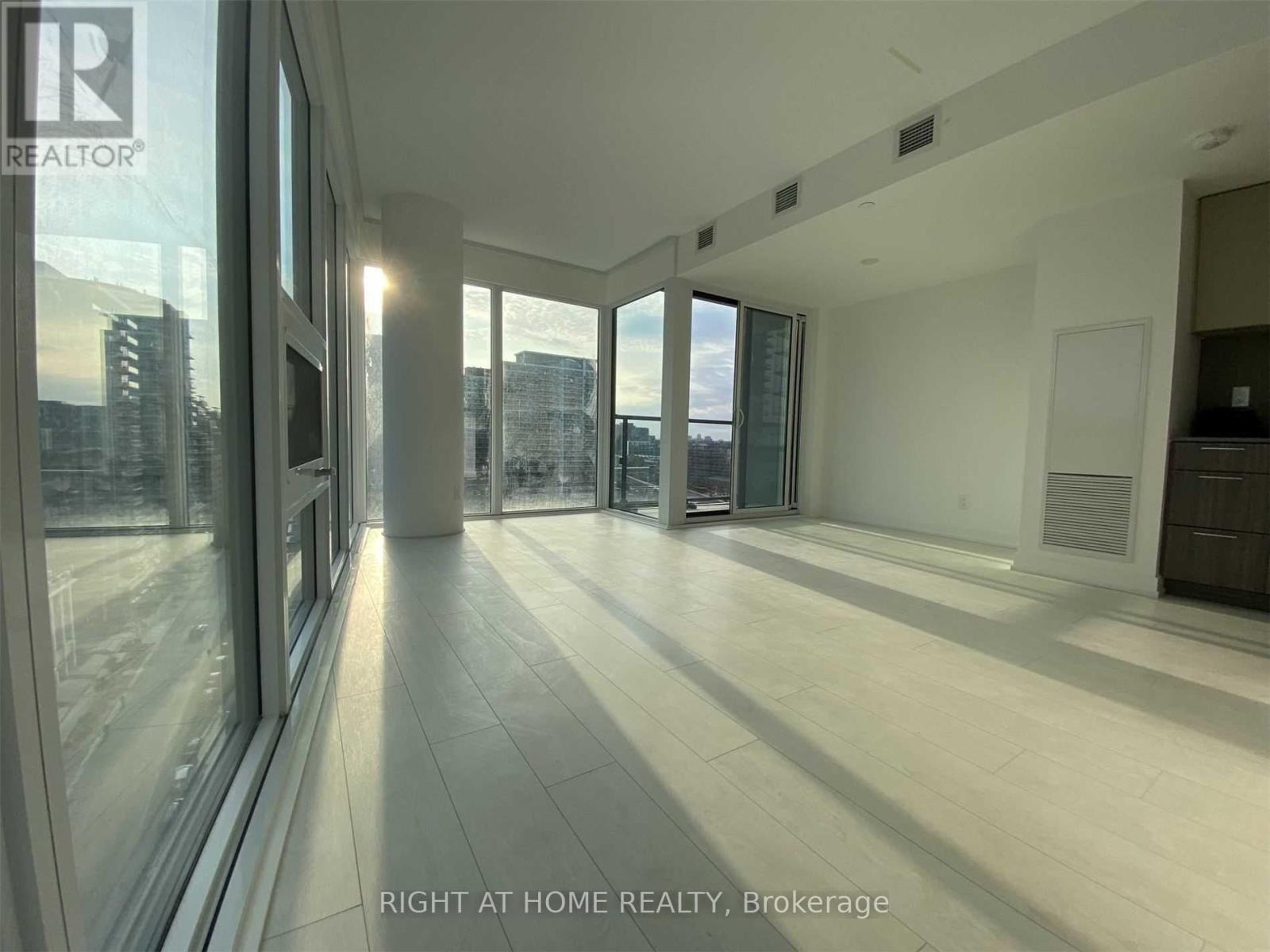 1207 - 19 Western Battery Road, Toronto, Ontario  M6K 0E3 - Photo 2 - C13881826