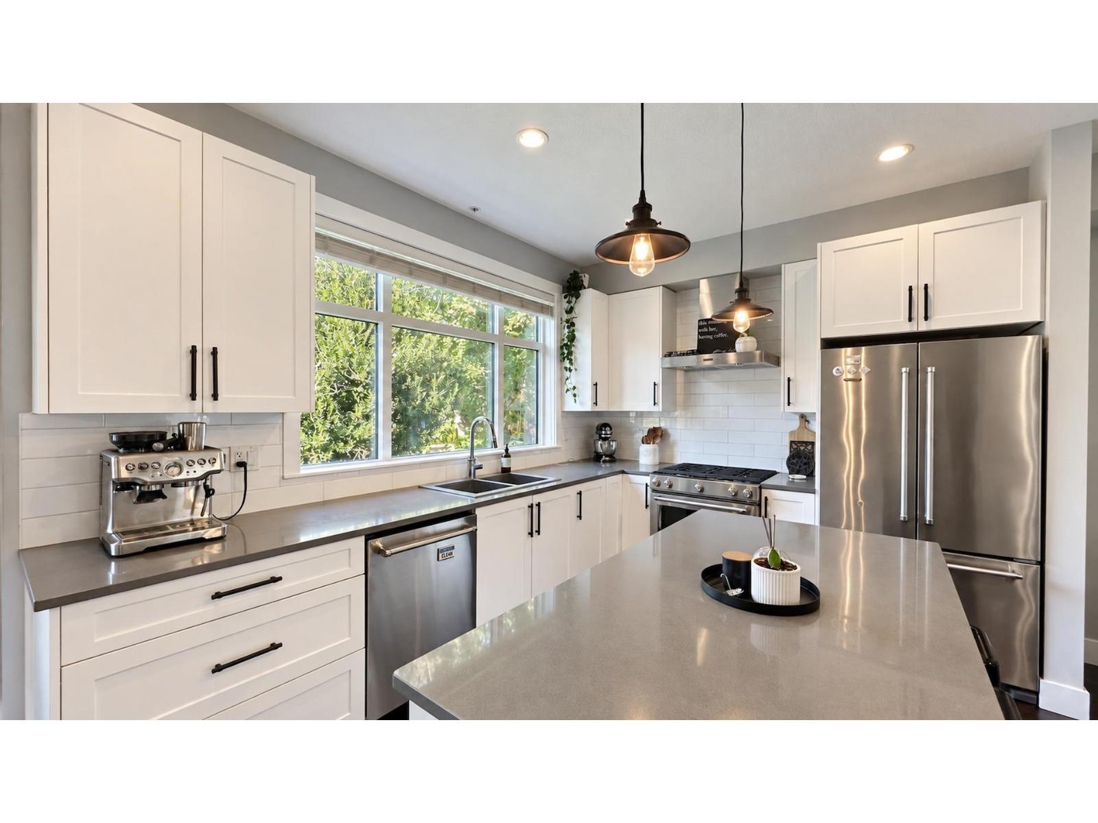 203 16528 24a Avenue, Surrey, British Columbia  V3Z 0P4 - Photo 9 - R3173752