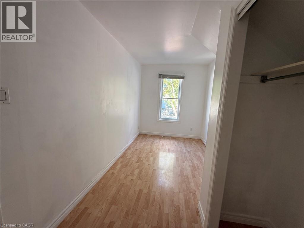 1087 Cannon Street E, Hamilton, Ontario  L8L 2J3 - Photo 9 - 40870109
