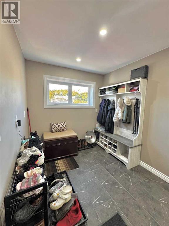 336 Mabbott Road, Drumheller, Alberta  T0J 0Y9 - Photo 37 - A2350978